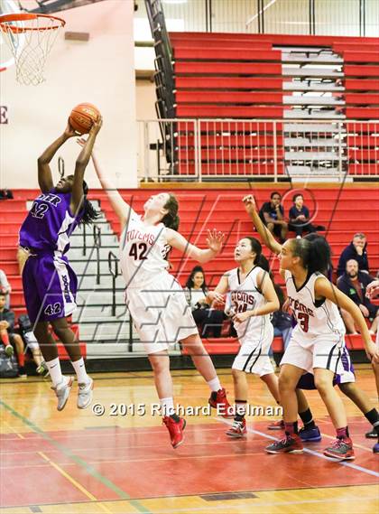 Thumbnail 1 in Foster vs Sammamish photogallery.