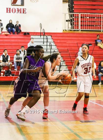 Thumbnail 2 in Foster vs Sammamish photogallery.