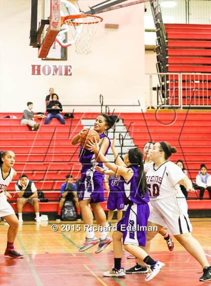 Thumbnail 3 in Foster vs Sammamish photogallery.