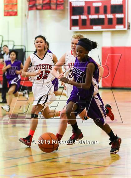 Thumbnail 3 in Foster vs Sammamish photogallery.