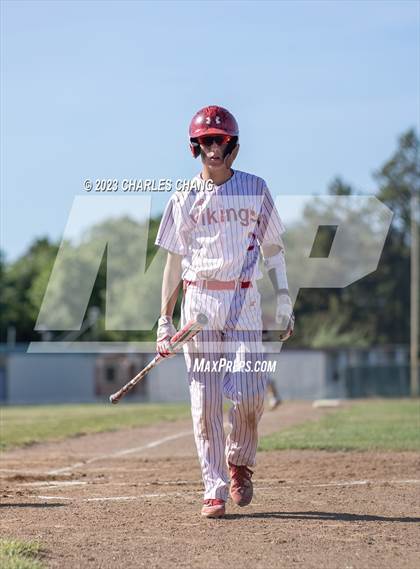 Thumbnail 2 in Montgomery vs Saint Mary's (CIF NCS Division 3 Round 1) photogallery.