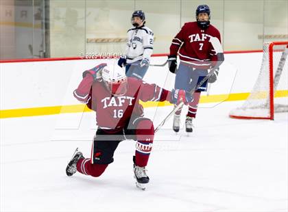 Thumbnail 2 in Millbrook @ Taft photogallery.
