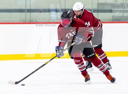 Thumbnail 3 in Millbrook @ Taft photogallery.