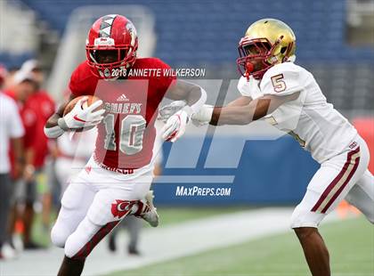 Thumbnail 2 in Cardinal Gibbons vs. North Marion (FHSAA 5A Championship) photogallery.