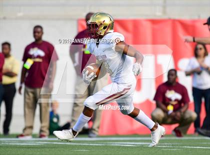 Thumbnail 3 in Cardinal Gibbons vs. North Marion (FHSAA 5A Championship) photogallery.