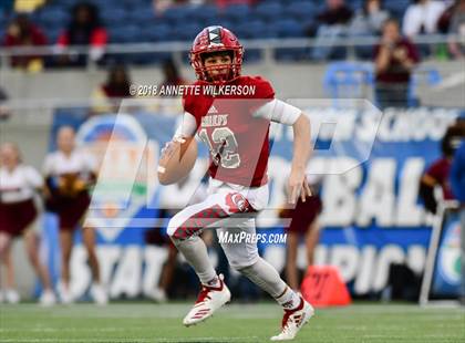 Thumbnail 2 in Cardinal Gibbons vs. North Marion (FHSAA 5A Championship) photogallery.