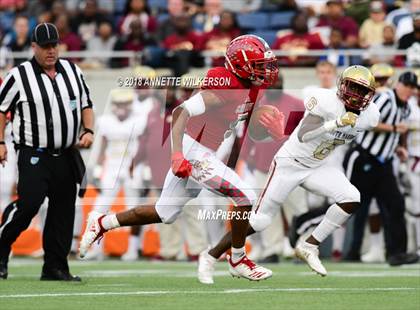 Thumbnail 3 in Cardinal Gibbons vs. North Marion (FHSAA 5A Championship) photogallery.