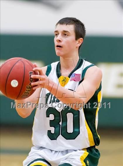 Thumbnail 2 in Briar Woods @ Loudoun Valley photogallery.