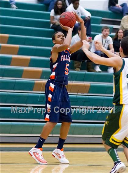 Thumbnail 2 in Briar Woods @ Loudoun Valley photogallery.