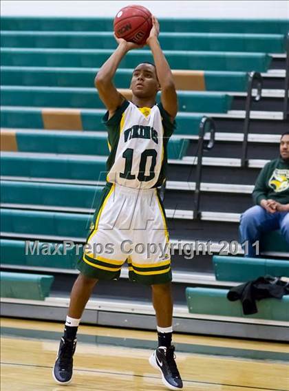 Thumbnail 2 in Briar Woods @ Loudoun Valley photogallery.