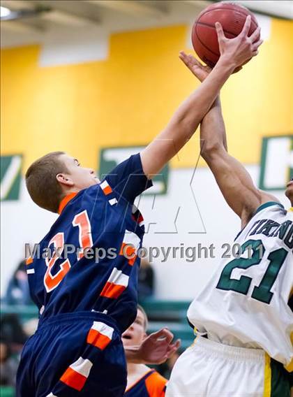 Thumbnail 1 in Briar Woods @ Loudoun Valley photogallery.