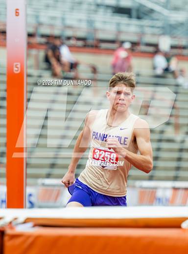 Photo 55 in the UIL 2A Boys Track & Field Finals Photo Gallery (93 Photos)