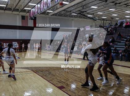 Thumbnail 3 in Sachse @ Rowlett photogallery.