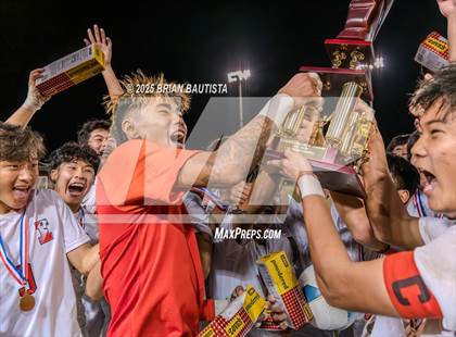 Thumbnail 2 in 'Iolani vs Mililani (HHSAA Division 1 Final) photogallery.