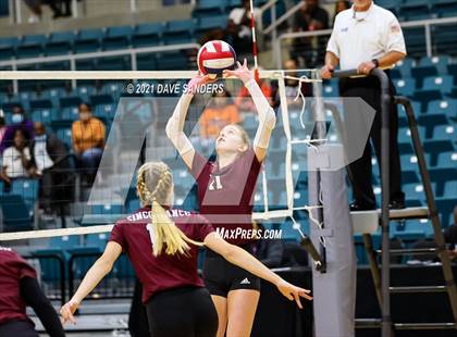 Thumbnail 3 in George Ranch vs. Cinco Ranch (UIL 6A Bi-District Playoff) photogallery.