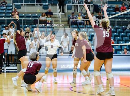 Thumbnail 3 in George Ranch vs. Cinco Ranch (UIL 6A Bi-District Playoff) photogallery.