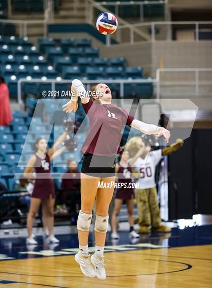 Thumbnail 2 in George Ranch vs. Cinco Ranch (UIL 6A Bi-District Playoff) photogallery.