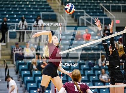 Thumbnail 2 in George Ranch vs. Cinco Ranch (UIL 6A Bi-District Playoff) photogallery.