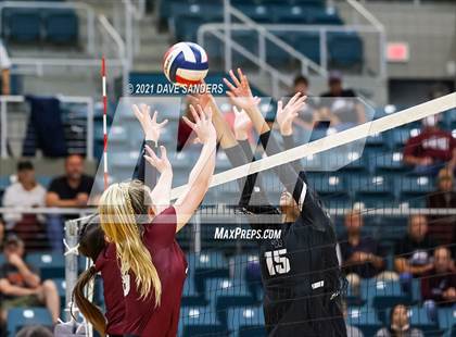 Thumbnail 1 in George Ranch vs. Cinco Ranch (UIL 6A Bi-District Playoff) photogallery.