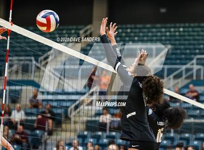 Thumbnail 1 in George Ranch vs. Cinco Ranch (UIL 6A Bi-District Playoff) photogallery.