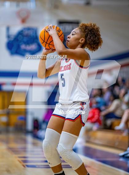 Thumbnail 2 in Harnett Central @ Terry Sanford photogallery.