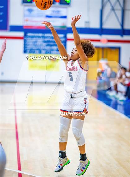 Thumbnail 1 in Harnett Central @ Terry Sanford photogallery.