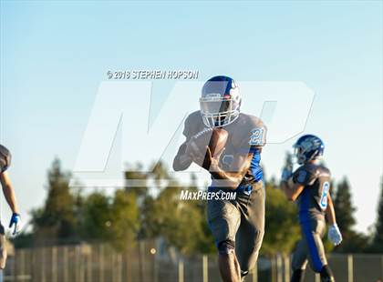 Thumbnail 1 in Roseville @ Bear Creek photogallery.