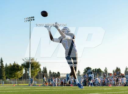 Thumbnail 2 in Roseville @ Bear Creek photogallery.