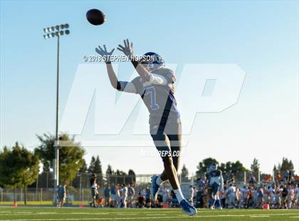 Thumbnail 1 in Roseville @ Bear Creek photogallery.