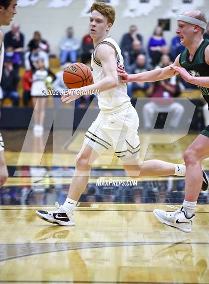 Thumbnail 1 in Noblesville vs Zionsville (IHSAA 4A Sectional Round One Playoff) photogallery.