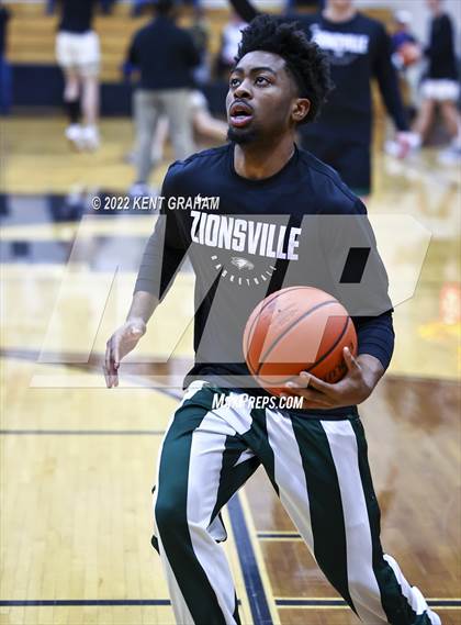 Thumbnail 1 in Noblesville vs Zionsville (IHSAA 4A Sectional Round One Playoff) photogallery.