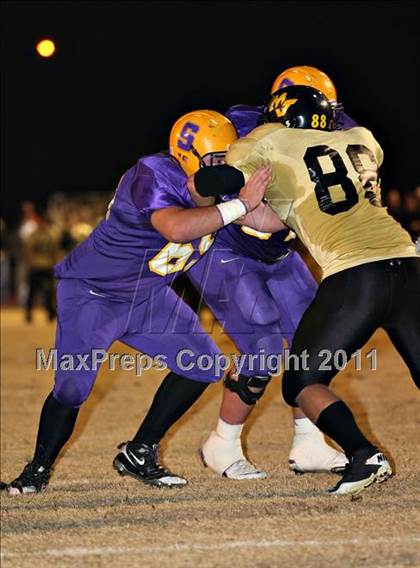 Thumbnail 3 in Smyrna vs. Mount Juliet (TSSAA 6A Playoffs) photogallery.