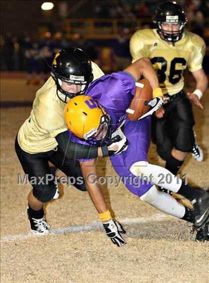 Thumbnail 2 in Smyrna vs. Mount Juliet (TSSAA 6A Playoffs) photogallery.