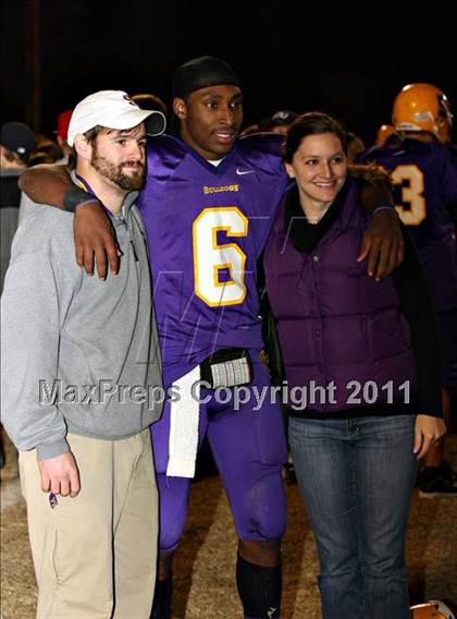 Thumbnail 2 in Smyrna vs. Mount Juliet (TSSAA 6A Playoffs) photogallery.