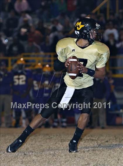 Thumbnail 1 in Smyrna vs. Mount Juliet (TSSAA 6A Playoffs) photogallery.