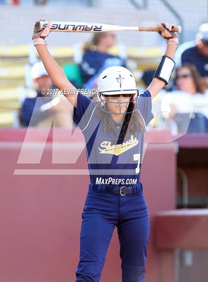Thumbnail 2 in Empire vs. Yuma Catholic (AIA 3A Final) photogallery.