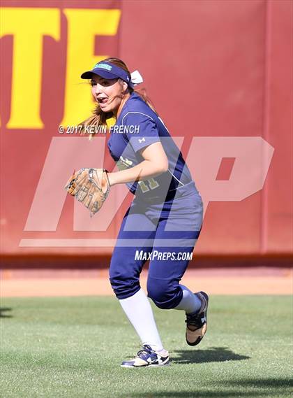 Thumbnail 1 in Empire vs. Yuma Catholic (AIA 3A Final) photogallery.