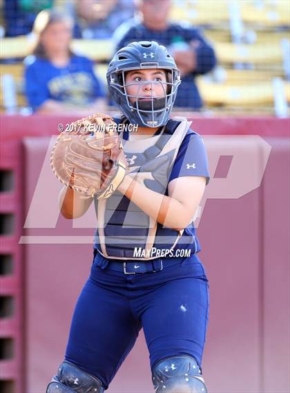 Thumbnail 3 in Empire vs. Yuma Catholic (AIA 3A Final) photogallery.