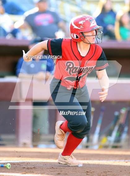 Thumbnail 3 in Empire vs. Yuma Catholic (AIA 3A Final) photogallery.