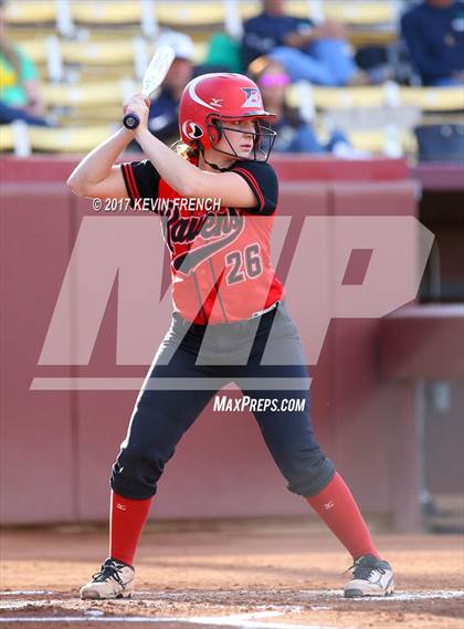 Thumbnail 3 in Empire vs. Yuma Catholic (AIA 3A Final) photogallery.