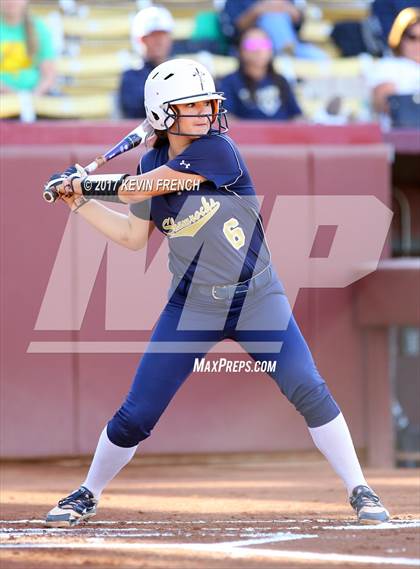 Thumbnail 2 in Empire vs. Yuma Catholic (AIA 3A Final) photogallery.