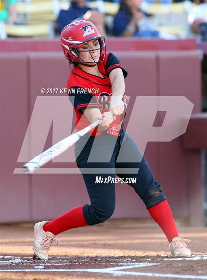 Thumbnail 3 in Empire vs. Yuma Catholic (AIA 3A Final) photogallery.