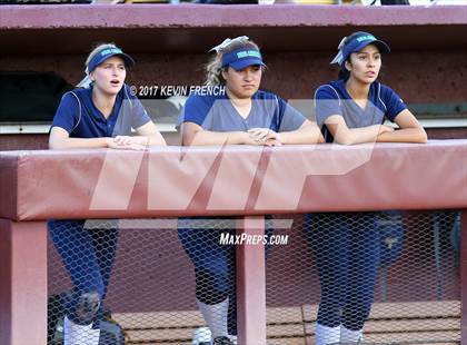 Thumbnail 3 in Empire vs. Yuma Catholic (AIA 3A Final) photogallery.