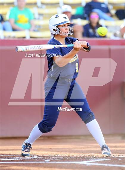 Thumbnail 3 in Empire vs. Yuma Catholic (AIA 3A Final) photogallery.
