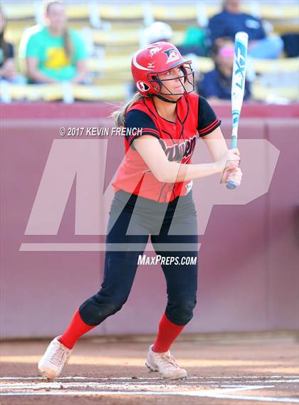 Thumbnail 3 in Empire vs. Yuma Catholic (AIA 3A Final) photogallery.