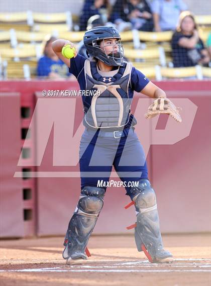 Thumbnail 2 in Empire vs. Yuma Catholic (AIA 3A Final) photogallery.