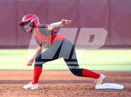 Thumbnail 2 in Empire vs. Yuma Catholic (AIA 3A Final) photogallery.