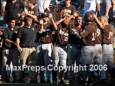 Thumbnail 3 in St. Francis vs. Foothill (D2 Section Final) photogallery.