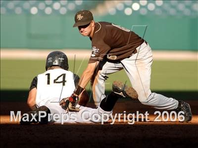 Thumbnail 1 in St. Francis vs. Foothill (D2 Section Final) photogallery.