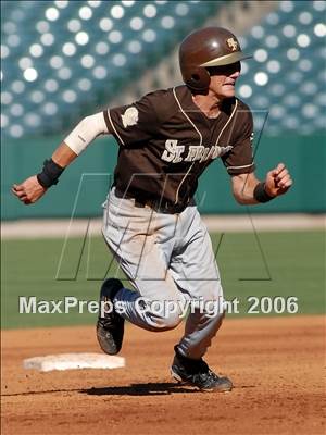 Thumbnail 3 in St. Francis vs. Foothill (D2 Section Final) photogallery.